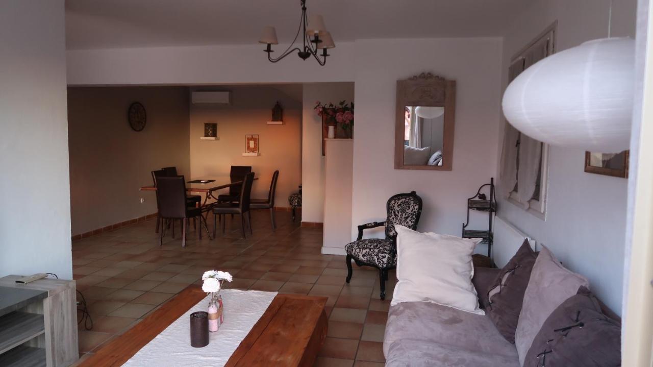 Appartement Spacieux Et Chaleureux A גראס מראה חיצוני תמונה